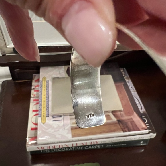 Sterling Silver cuff. Never worn but needs a serious cleaning - Picture 3 of 5